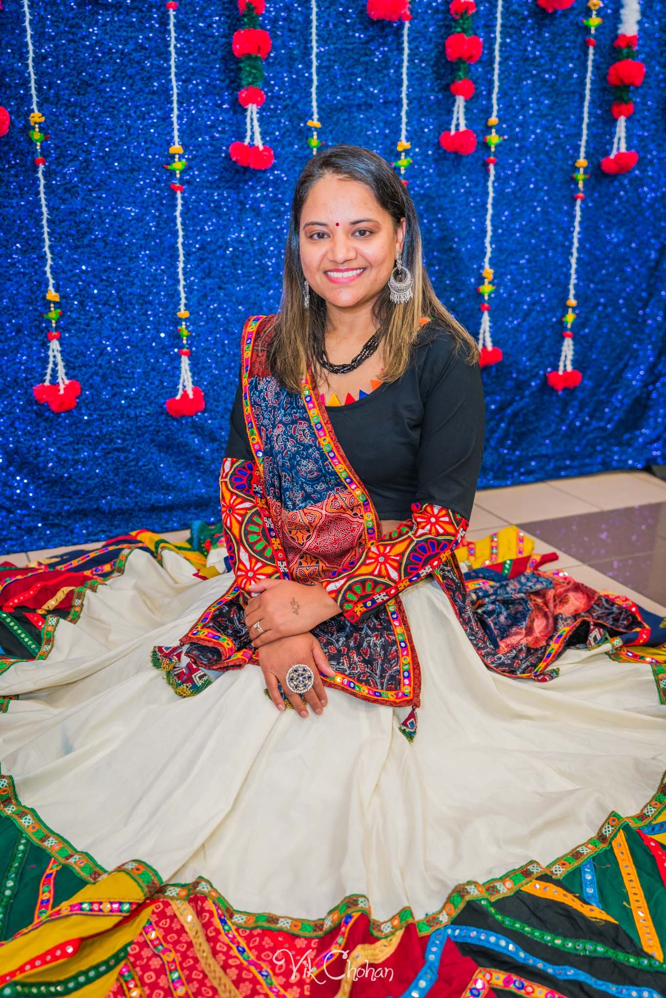 2023-10-28-LVGS-Navratri-Garba-Day-6-Vik-Chohan-Photography-Photo-Booth-Social-Media-VCP-844.jpg