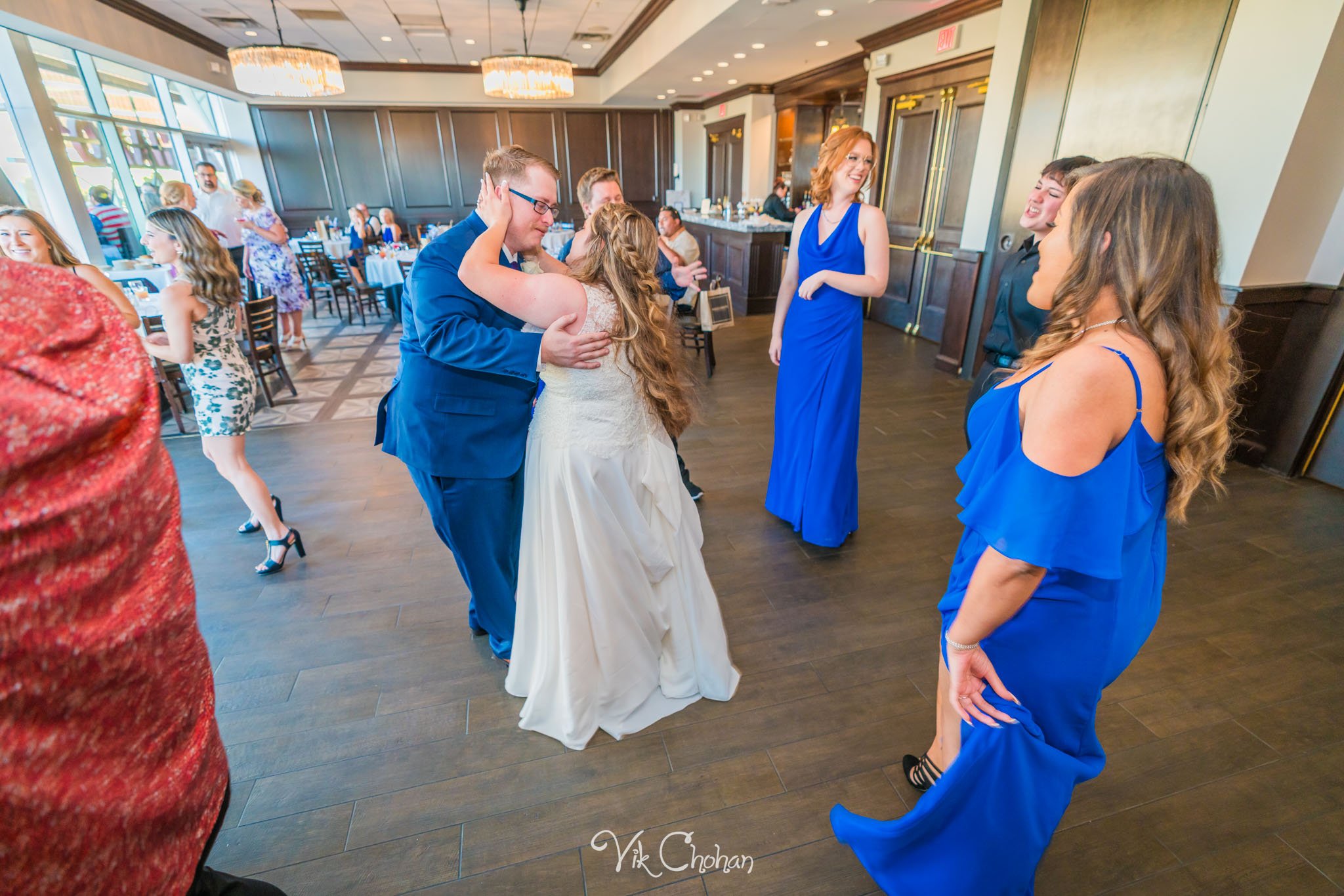 2023-07-27-Breanna-and-Aaron-Wedding-Celebration-Maggianos-Las-Vegas-Vik-Chohan-Photography-Photo-Booth-Social-Media-VCP-132.jpg