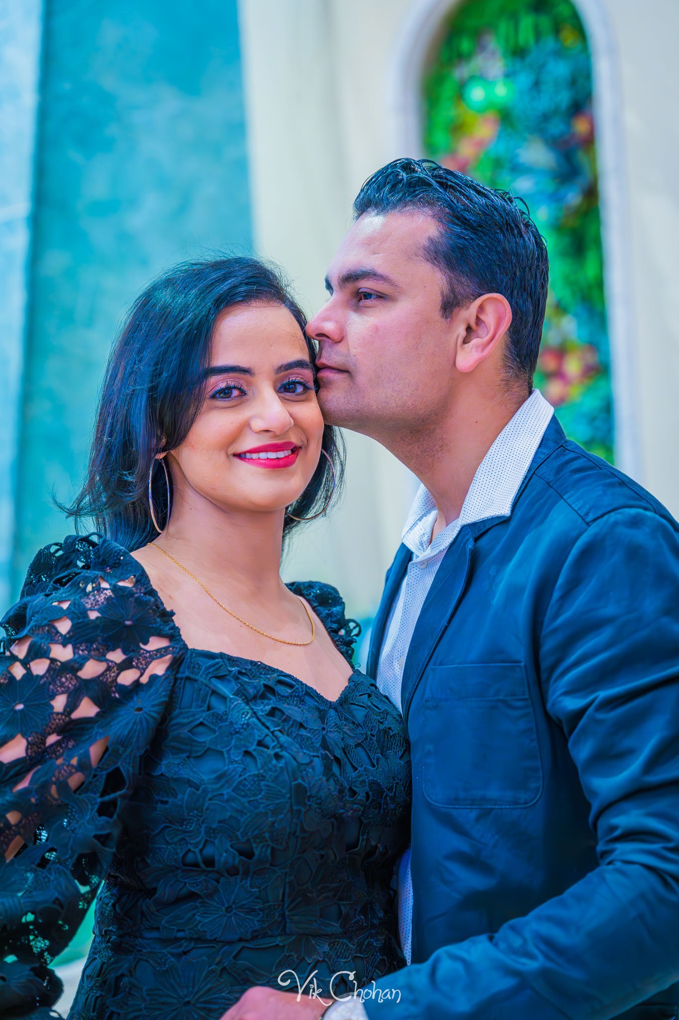 2023-12-24-Nishma-and-Maulik-Las-Vegas-Surprise-Engagement-Photography-Vik-Chohan-Photography-Photo-Booth-Social-Media-VCP-081.jpg