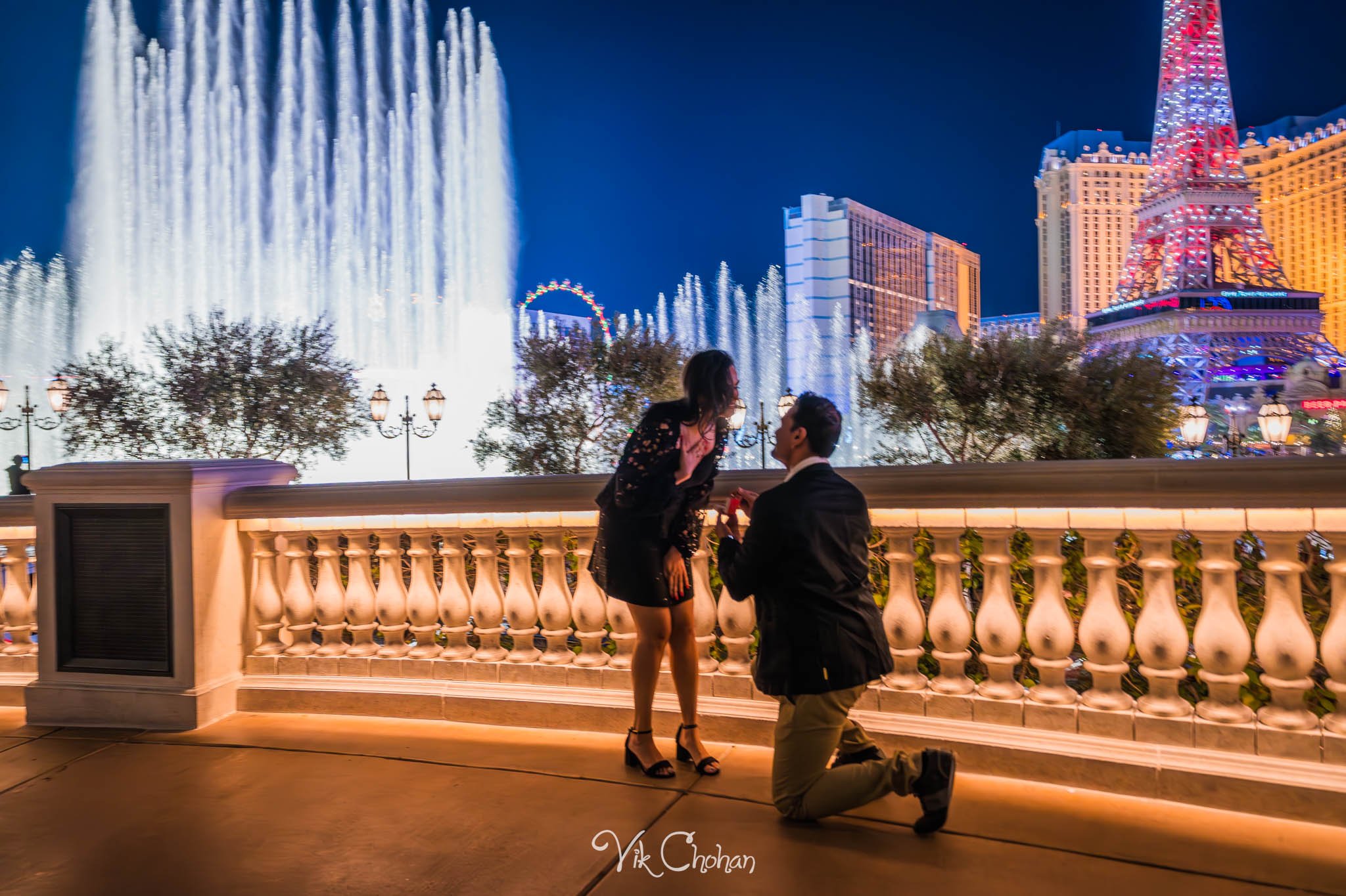 2023-12-24-Nishma-and-Maulik-Las-Vegas-Surprise-Engagement-Photography-Vik-Chohan-Photography-Photo-Booth-Social-Media-VCP-119.jpg
