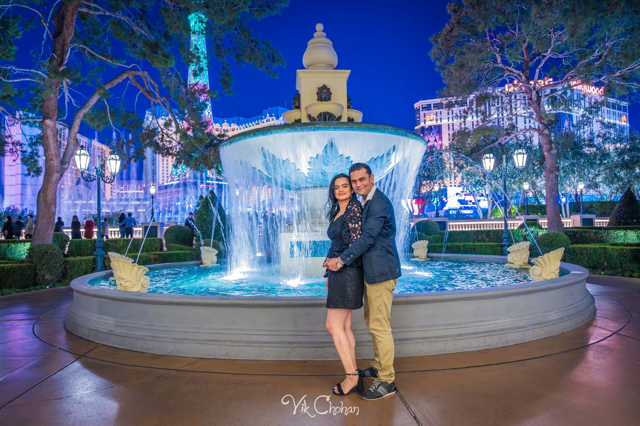 2023-12-24-Nishma-and-Maulik-Las-Vegas-Surprise-Engagement-Photography-Vik-Chohan-Photography-Photo-Booth-Social-Media-VCP-161.jpg