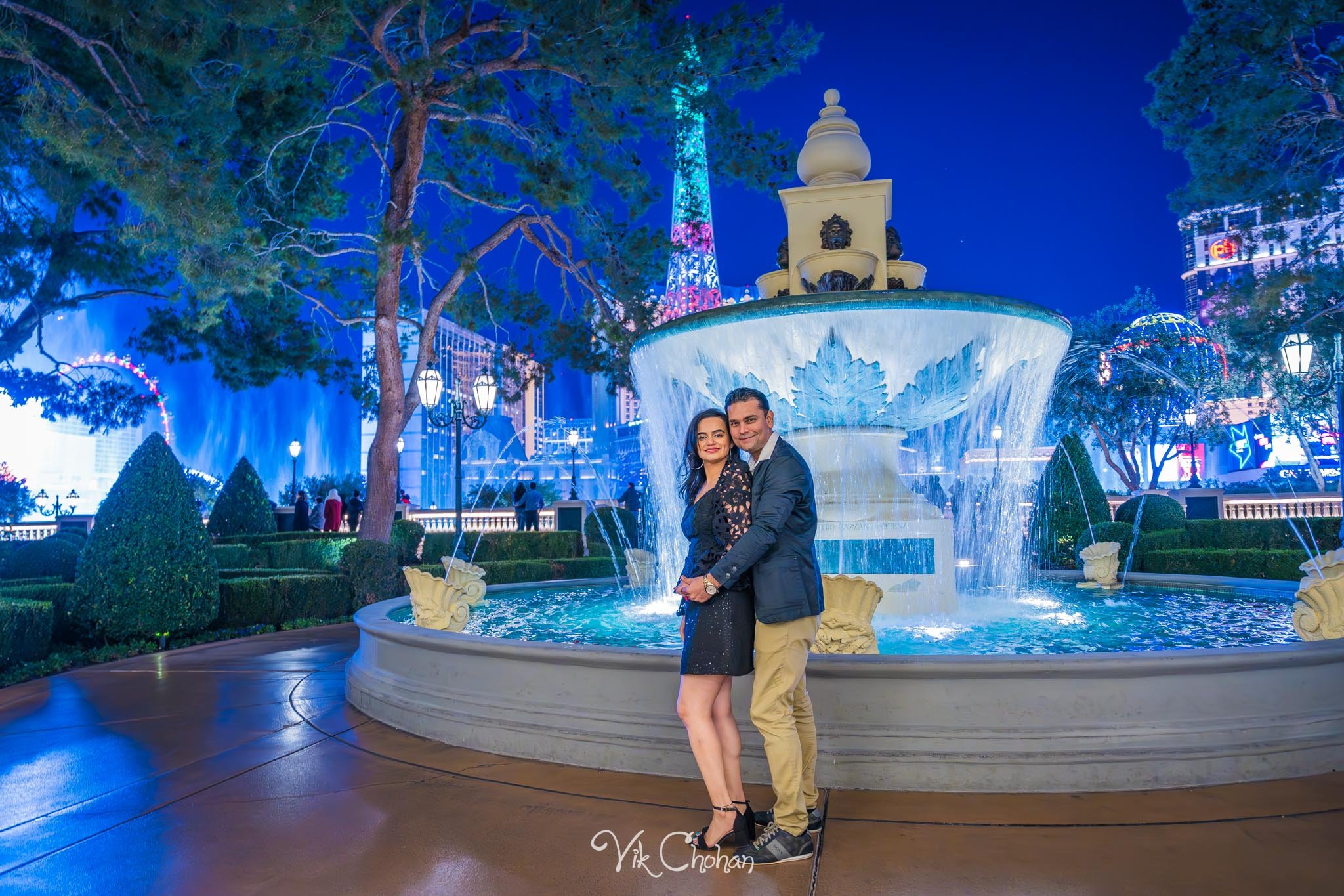 2023-12-24-Nishma-and-Maulik-Las-Vegas-Surprise-Engagement-Photography-Vik-Chohan-Photography-Photo-Booth-Social-Media-VCP-162.jpg