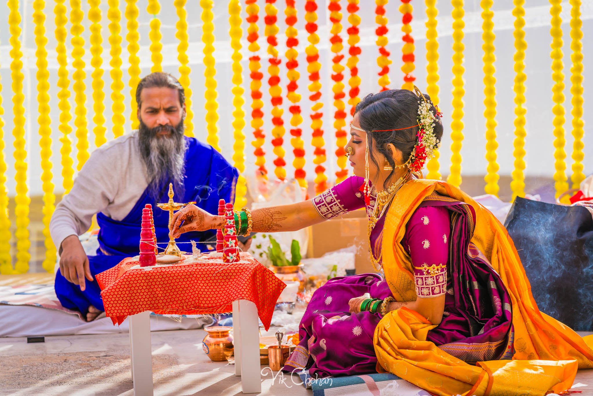 2024-01-05-Anuja-and-Parth-Marathi-Wedding-Hindu-Temple-Las-Vegas-Vik-Chohan-Photography-Photo-Booth-Social-Media-VCP-024.jpg