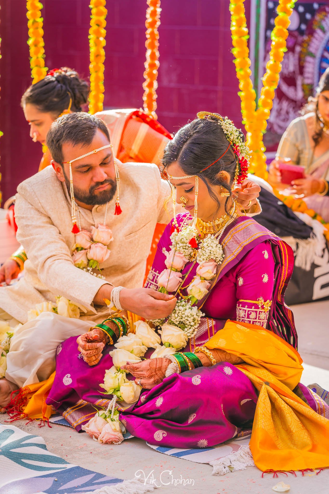 2024-01-05-Anuja-and-Parth-Marathi-Wedding-Hindu-Temple-Las-Vegas-Vik-Chohan-Photography-Photo-Booth-Social-Media-VCP-094.jpg