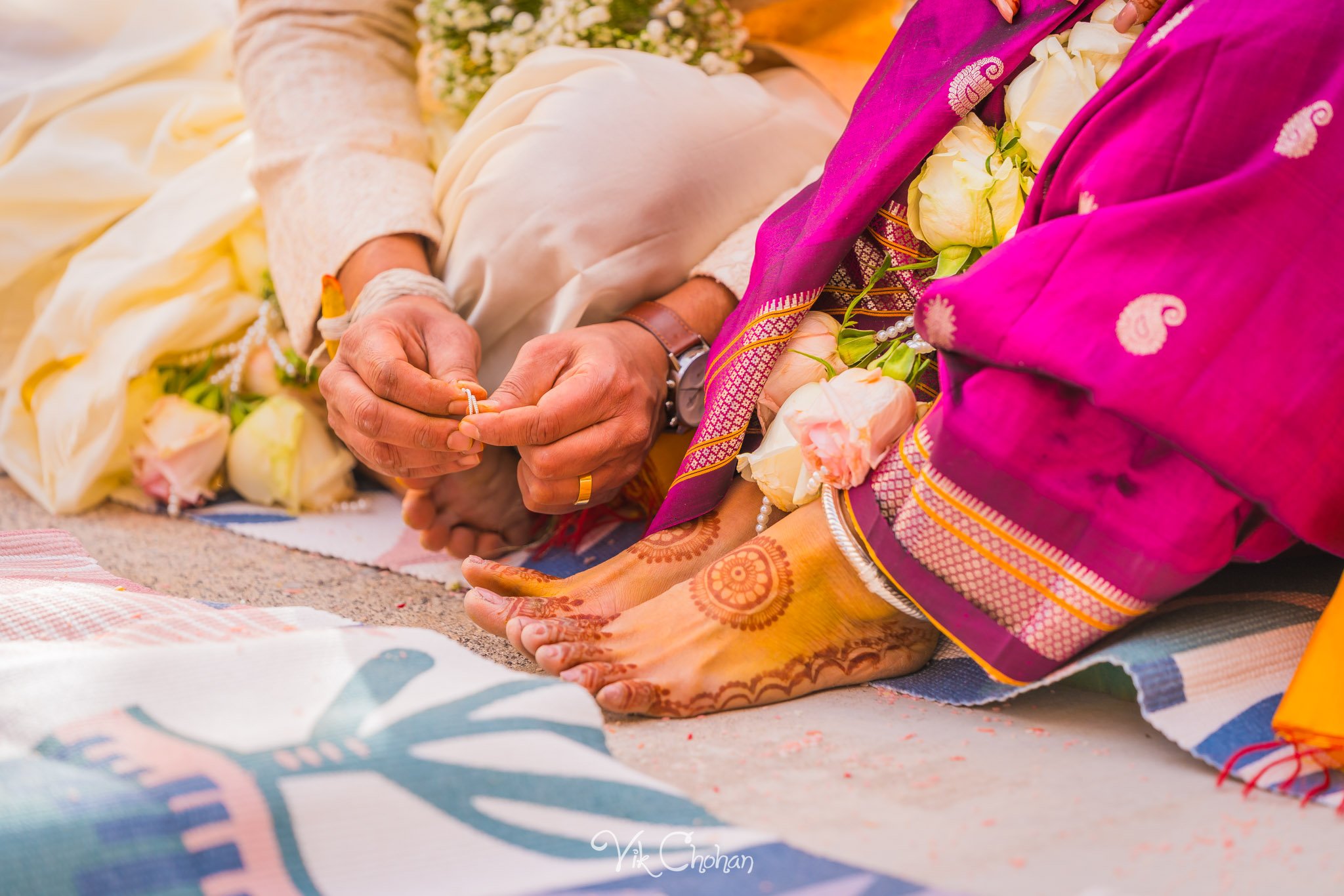 2024-01-05-Anuja-and-Parth-Marathi-Wedding-Hindu-Temple-Las-Vegas-Vik-Chohan-Photography-Photo-Booth-Social-Media-VCP-095.jpg