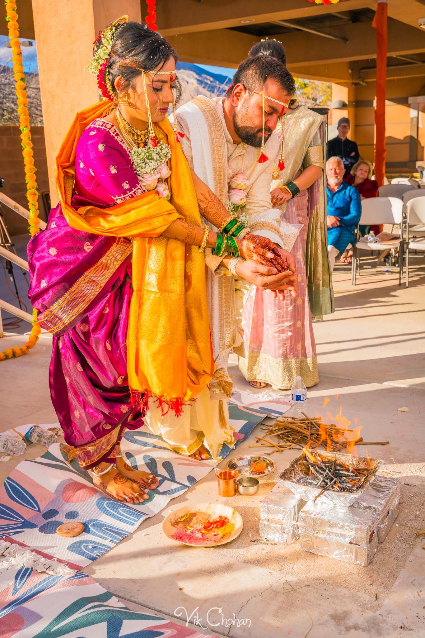 2024-01-05-Anuja-and-Parth-Marathi-Wedding-Hindu-Temple-Las-Vegas-Vik-Chohan-Photography-Photo-Booth-Social-Media-VCP-151.jpg