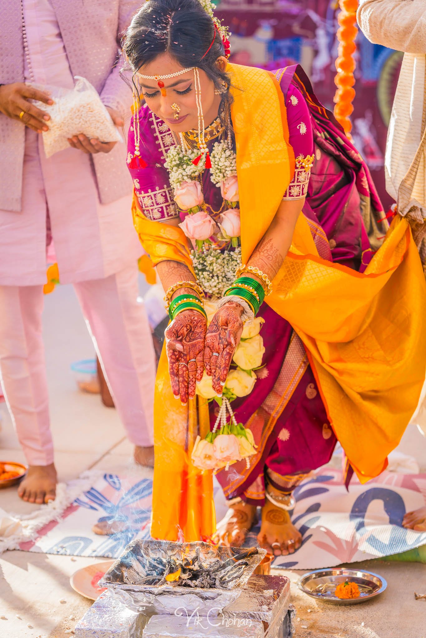 2024-01-05-Anuja-and-Parth-Marathi-Wedding-Hindu-Temple-Las-Vegas-Vik-Chohan-Photography-Photo-Booth-Social-Media-VCP-154.jpg