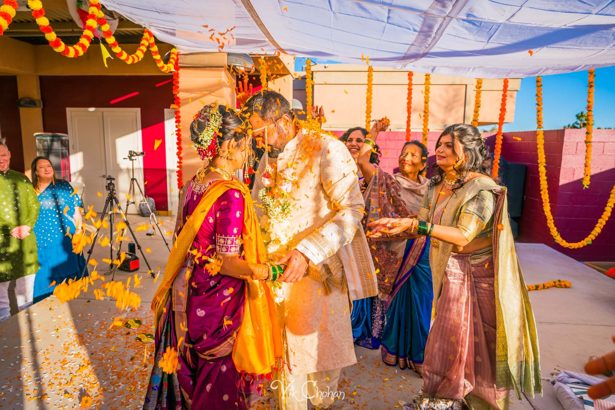 2024-01-05-Anuja-and-Parth-Marathi-Wedding-Hindu-Temple-Las-Vegas-Vik-Chohan-Photography-Photo-Booth-Social-Media-VCP-172.jpg