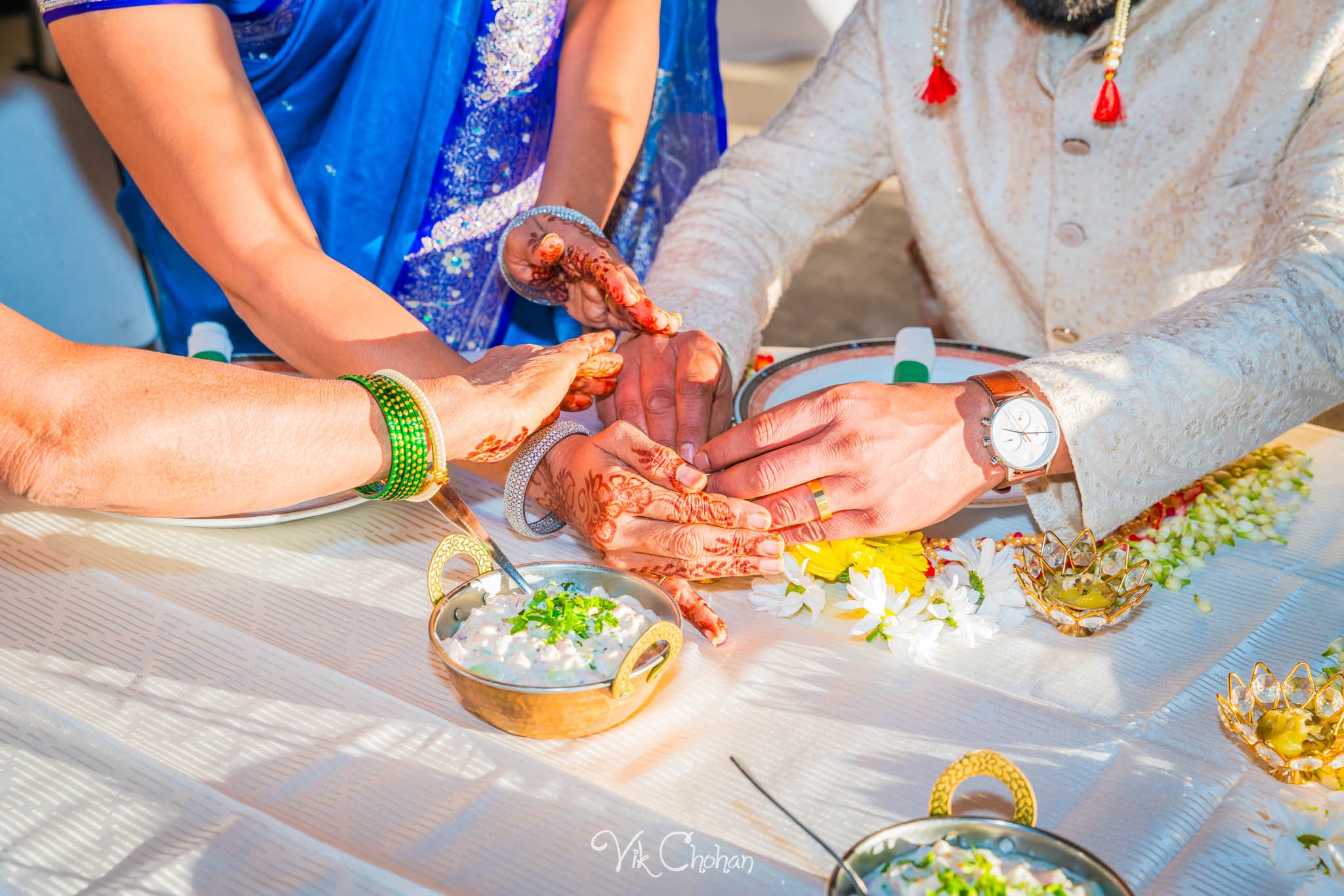 2024-01-05-Anuja-and-Parth-Marathi-Wedding-Hindu-Temple-Las-Vegas-Vik-Chohan-Photography-Photo-Booth-Social-Media-VCP-191.jpg