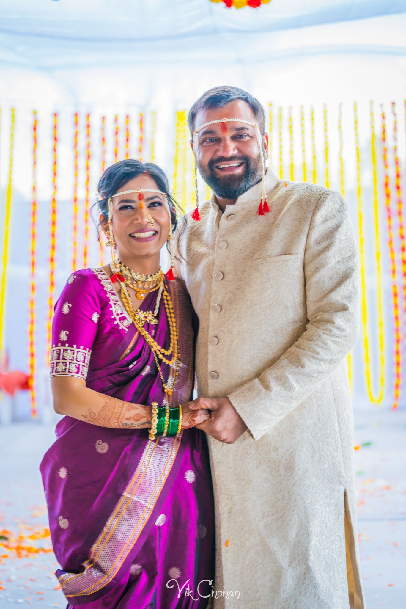 2024-01-05-Anuja-and-Parth-Marathi-Wedding-Hindu-Temple-Las-Vegas-Vik-Chohan-Photography-Photo-Booth-Social-Media-VCP-223.jpg