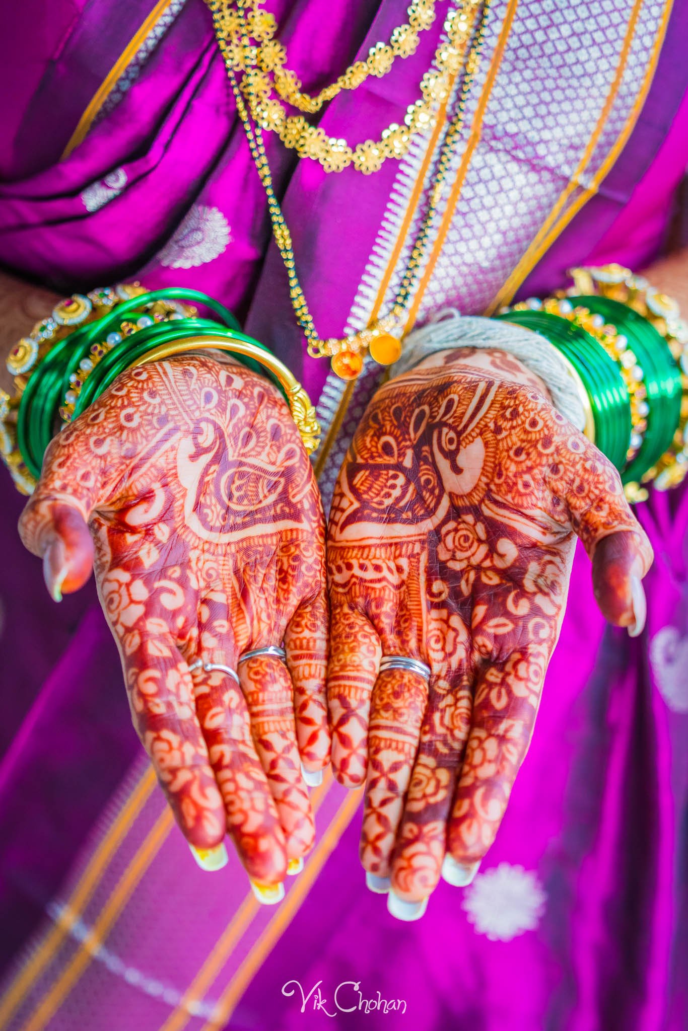 2024-01-05-Anuja-and-Parth-Marathi-Wedding-Hindu-Temple-Las-Vegas-Vik-Chohan-Photography-Photo-Booth-Social-Media-VCP-226.jpg