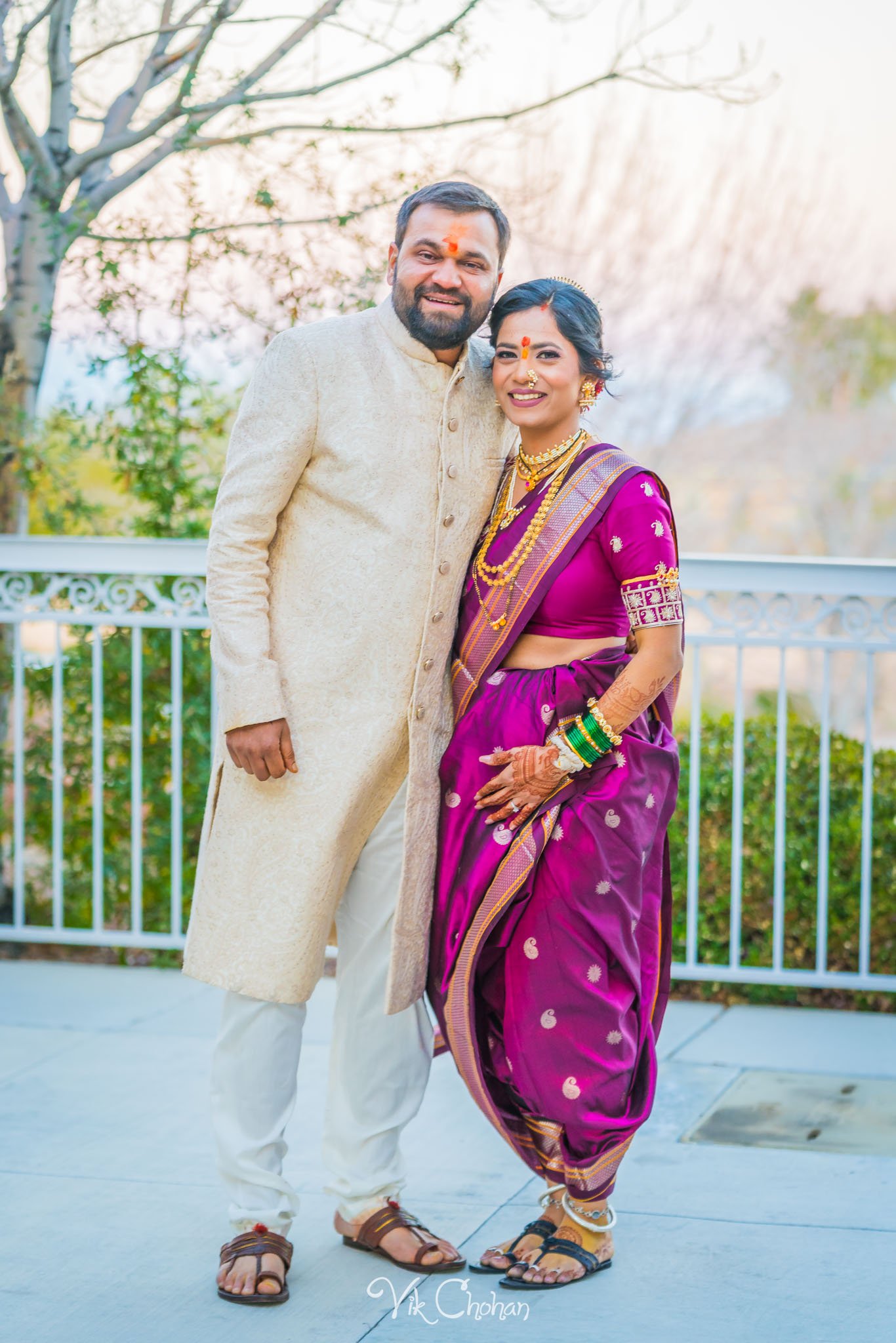 2024-01-05-Anuja-and-Parth-Marathi-Wedding-Hindu-Temple-Las-Vegas-Vik-Chohan-Photography-Photo-Booth-Social-Media-VCP-241.jpg