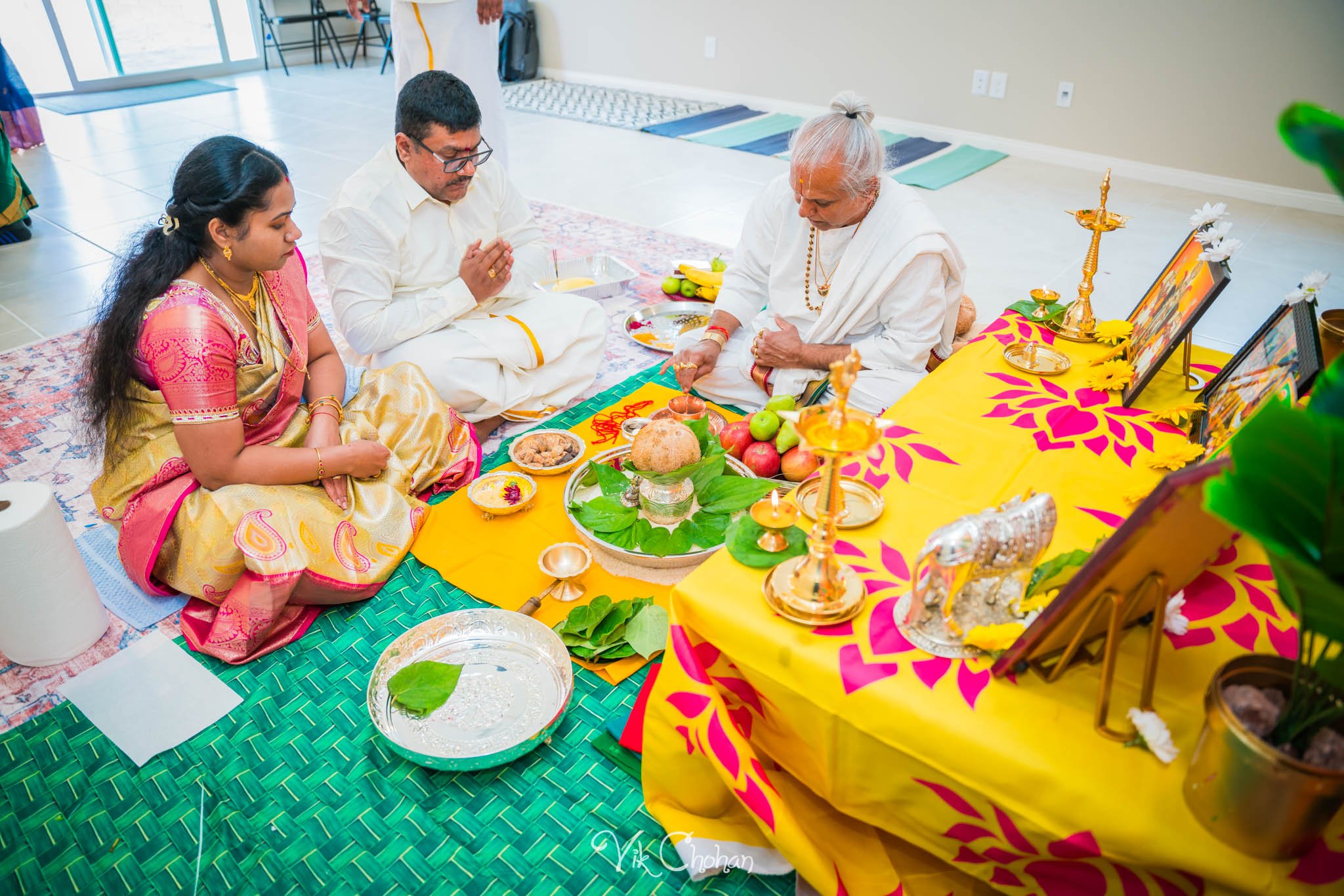 2024-02-19-Lakshmi-and-Bala-House-Warming-Celebration-Photography-Vik-Chohan-Photography-Photo-Booth-Social-Media-VCP-051.jpg