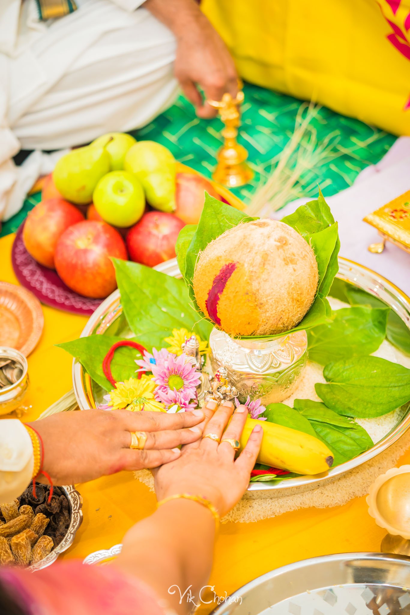 2024-02-19-Lakshmi-and-Bala-House-Warming-Celebration-Photography-Vik-Chohan-Photography-Photo-Booth-Social-Media-VCP-072.jpg