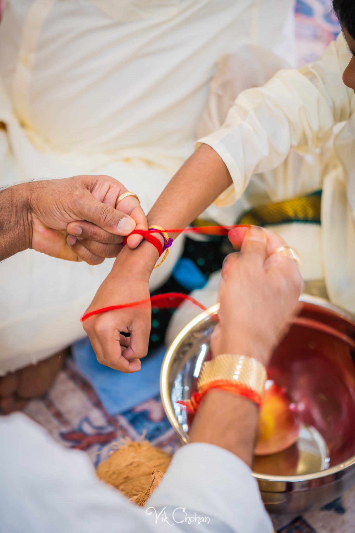 2024-02-19-Lakshmi-and-Bala-House-Warming-Celebration-Photography-Vik-Chohan-Photography-Photo-Booth-Social-Media-VCP-089.jpg