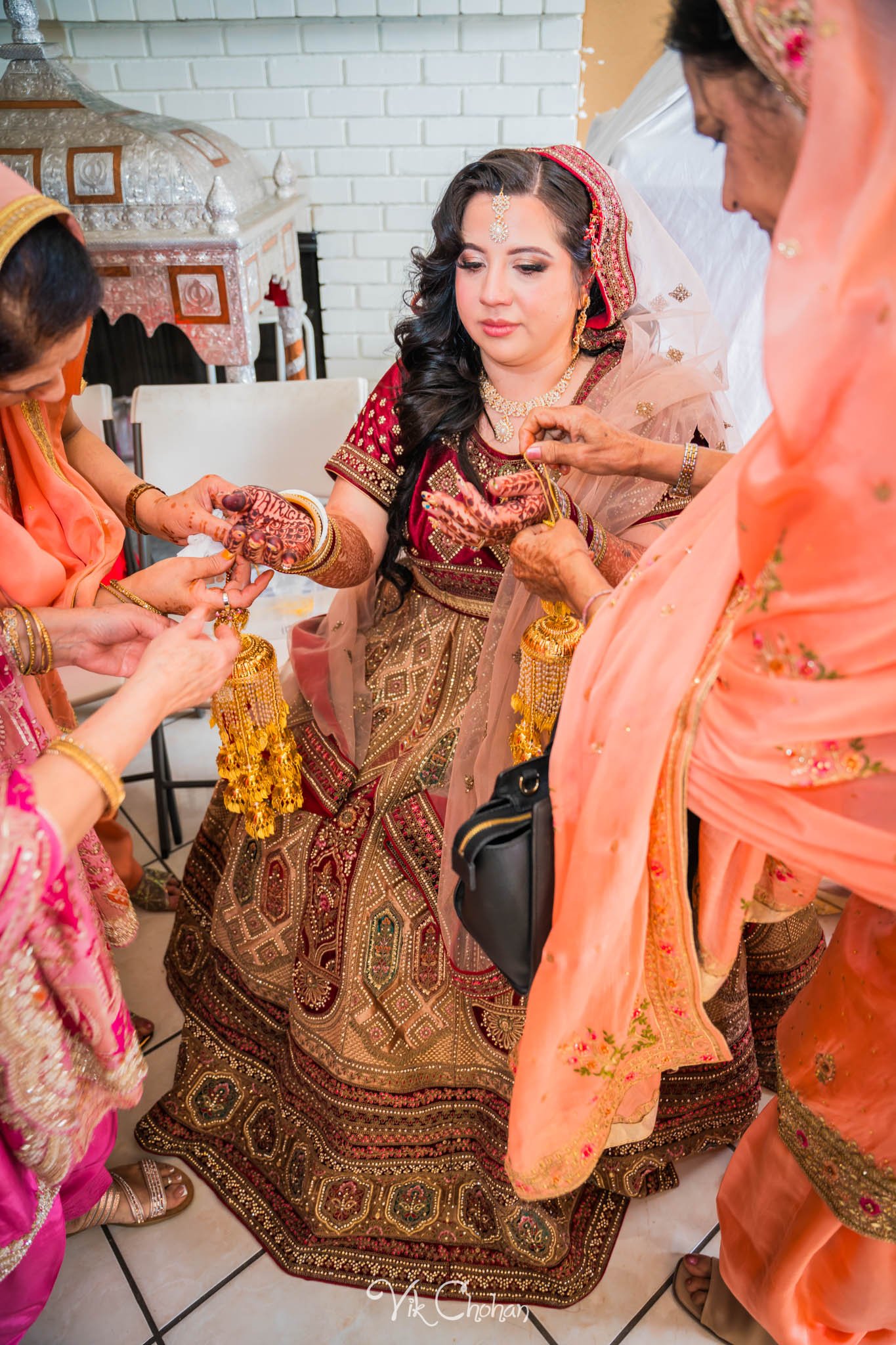 2024-02-24-Patricia-and-Dalvir-Punjabi-Sikh-Wedding-Celebration-Vik-Chohan-Photography-Photo-Booth-Social-Media-VCP-060.jpg