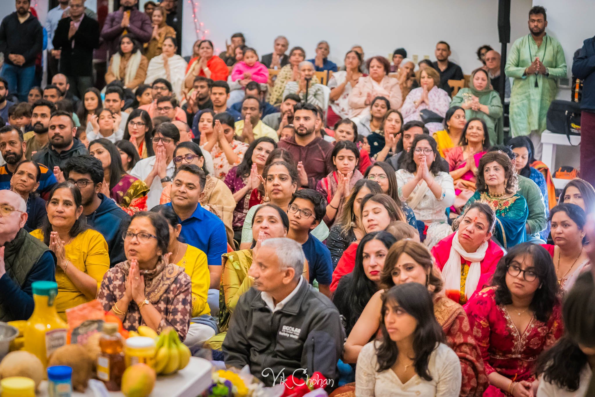 2024-03-08-Maha-Shivratri-Puja-Hindi-and-Jain-Temple-Vik-Chohan-Photography-Photo-Booth-Social-Media-VCP-041.jpg