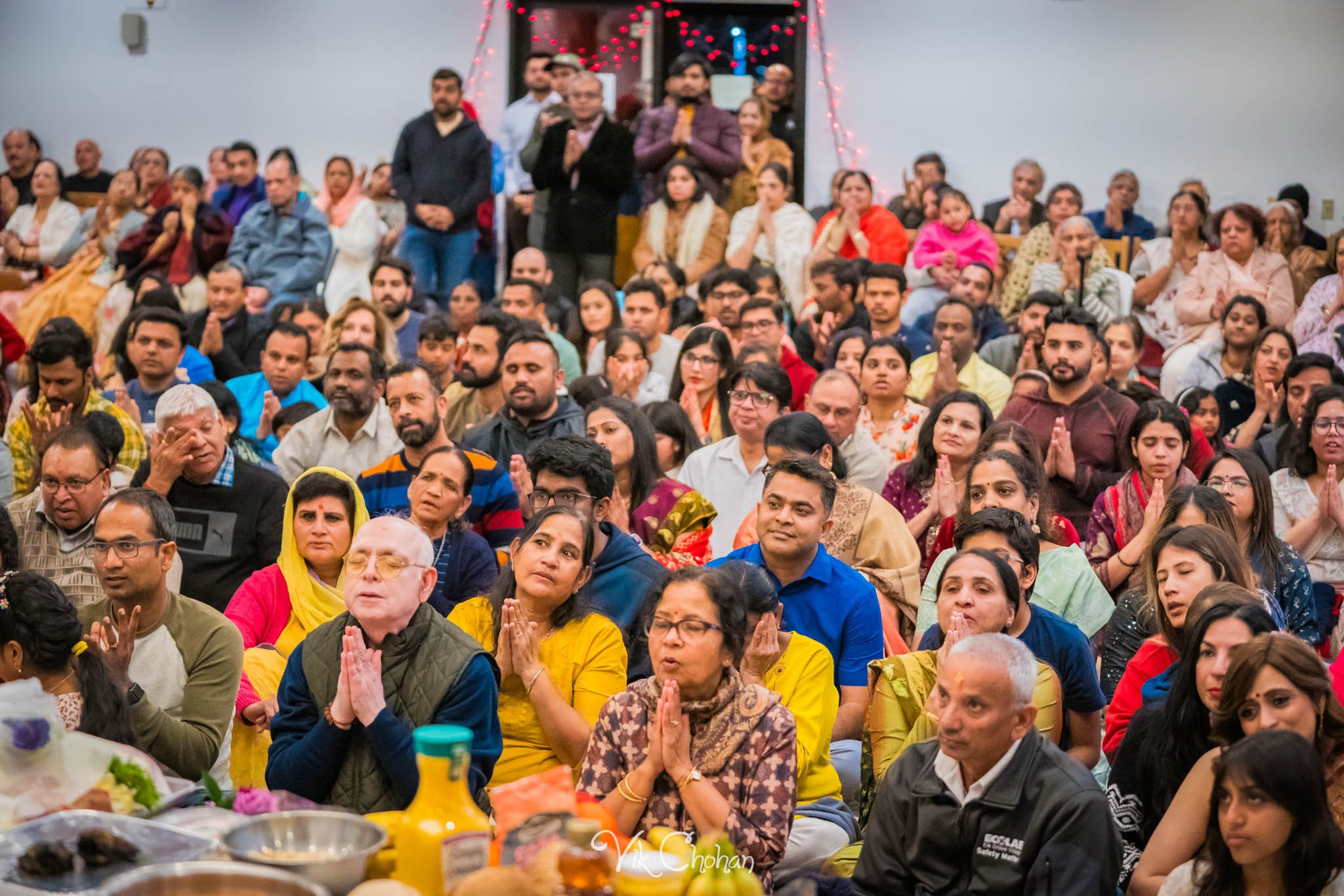 2024-03-08-Maha-Shivratri-Puja-Hindi-and-Jain-Temple-Vik-Chohan-Photography-Photo-Booth-Social-Media-VCP-042.jpg