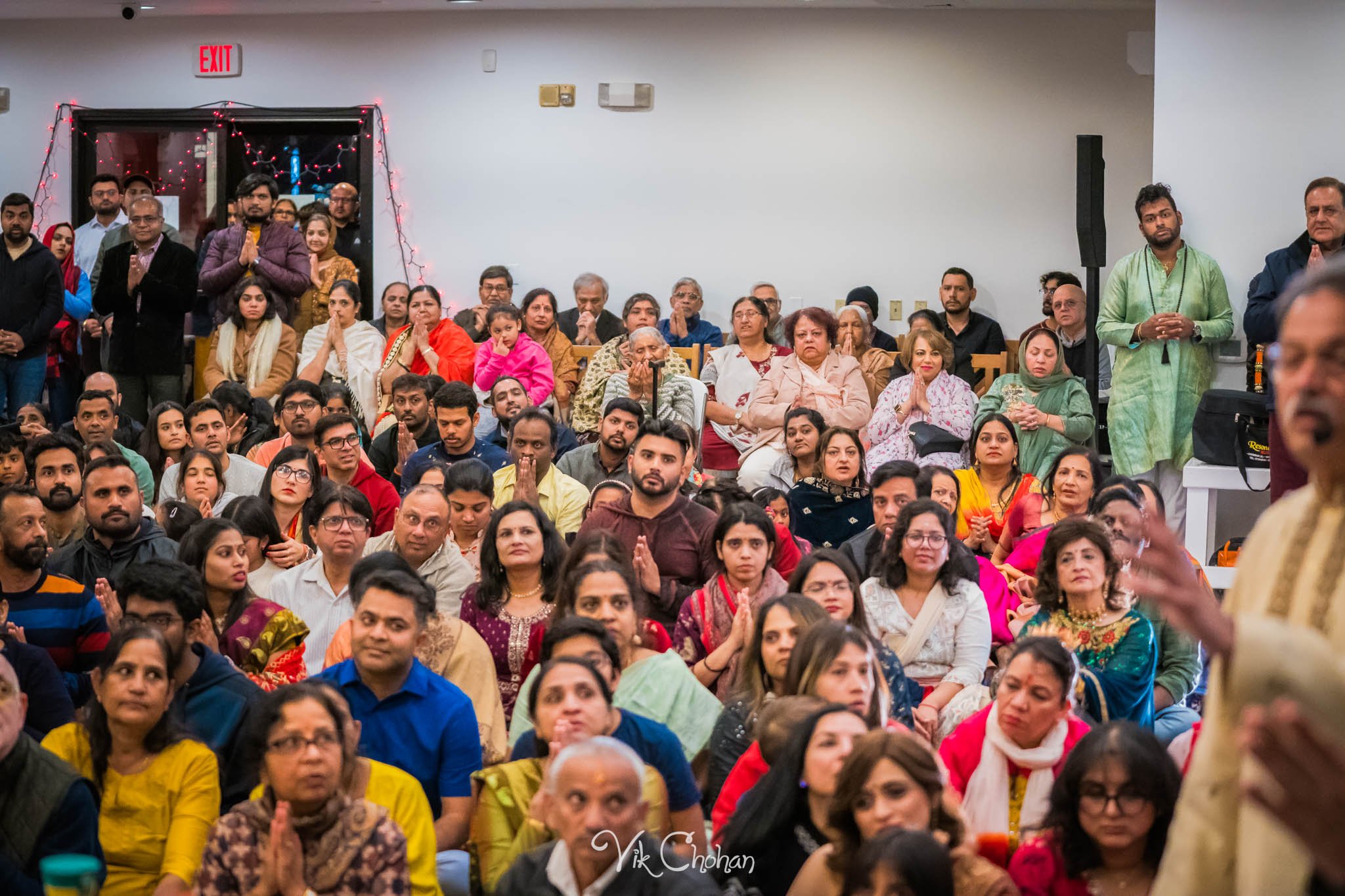 2024-03-08-Maha-Shivratri-Puja-Hindi-and-Jain-Temple-Vik-Chohan-Photography-Photo-Booth-Social-Media-VCP-045.jpg