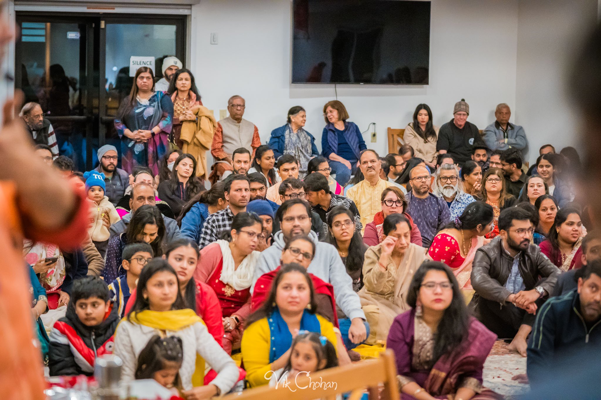 2024-03-08-Maha-Shivratri-Puja-Hindi-and-Jain-Temple-Vik-Chohan-Photography-Photo-Booth-Social-Media-VCP-050.jpg