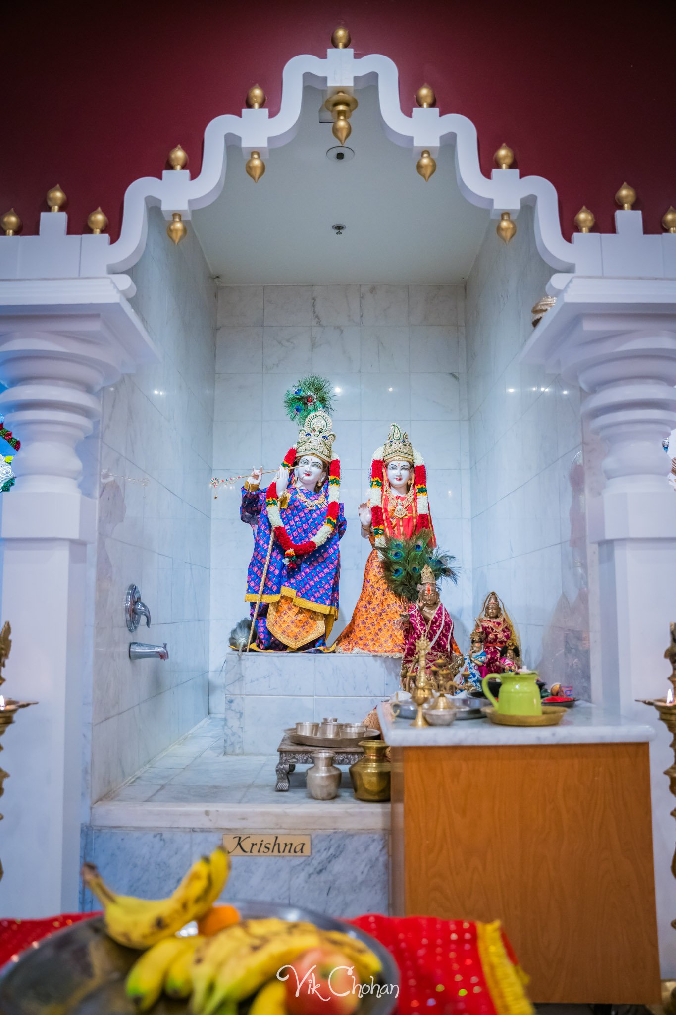 2024-03-08-Maha-Shivratri-Puja-Hindi-and-Jain-Temple-Vik-Chohan-Photography-Photo-Booth-Social-Media-VCP-114.jpg