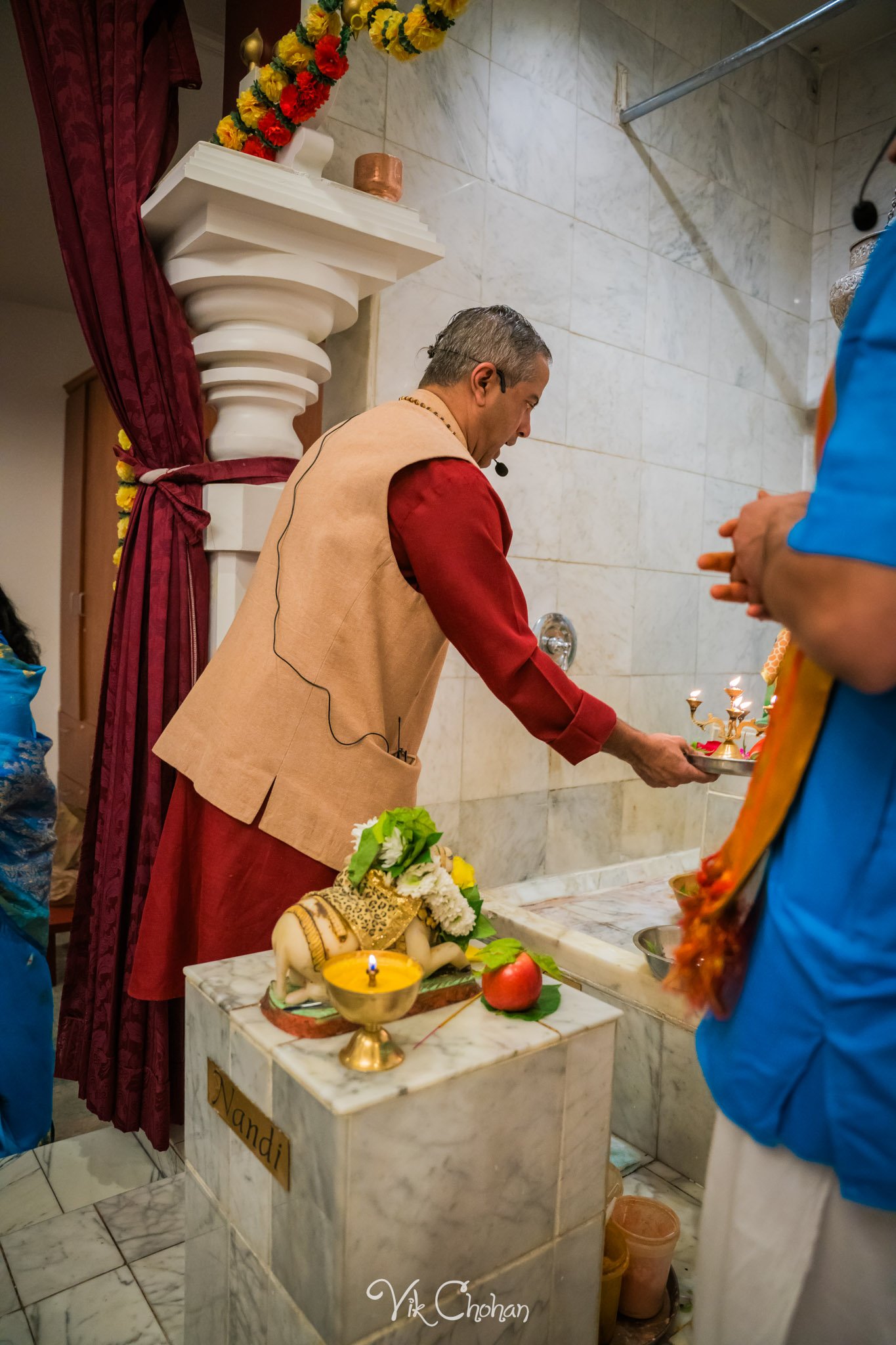 2024-03-08-Maha-Shivratri-Puja-Hindi-and-Jain-Temple-Vik-Chohan-Photography-Photo-Booth-Social-Media-VCP-202.jpg