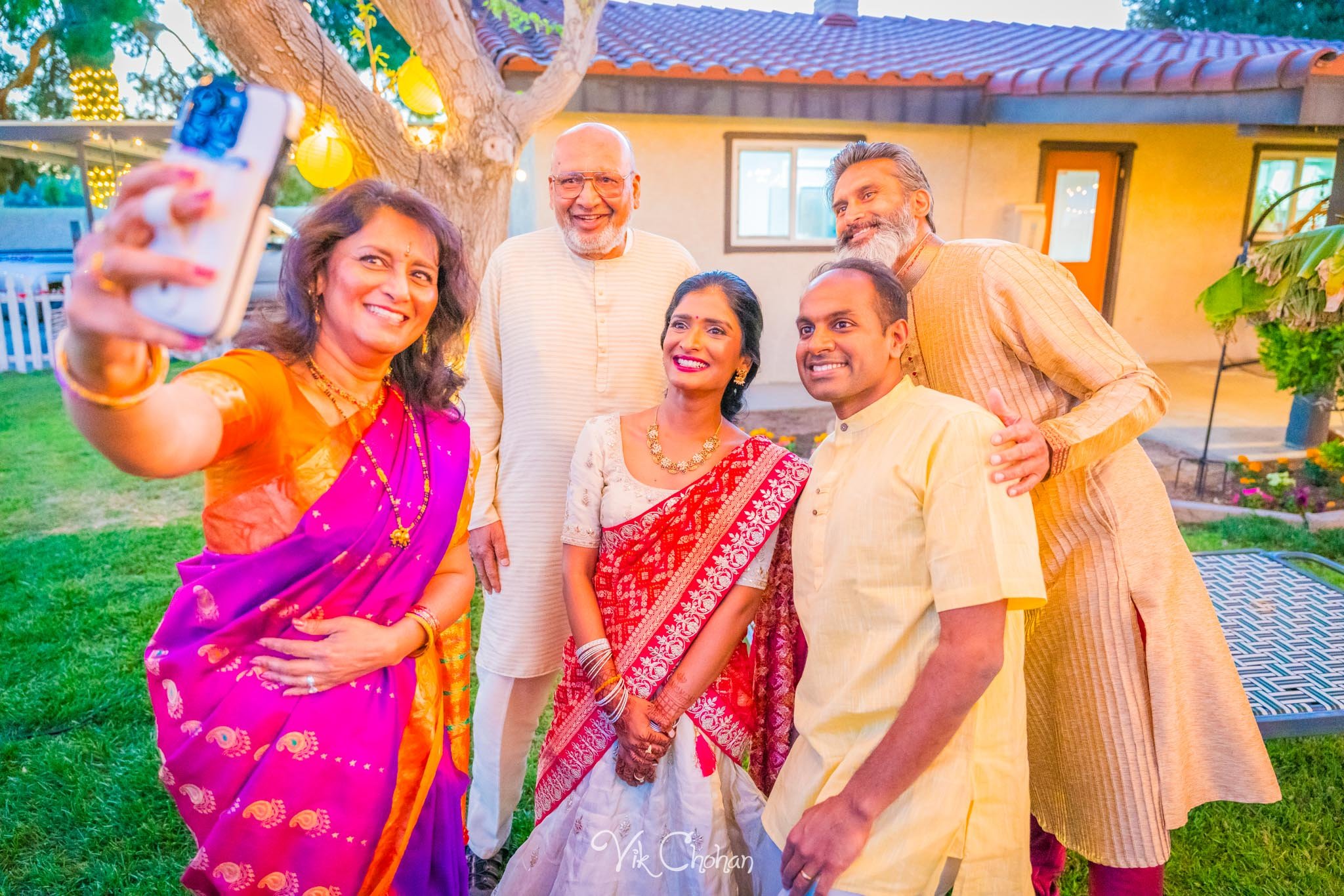 2024-04-02-Subhasree-and-Ravi-Mendi-Night-South-Indian-Wedding-Celebration-Vik-Chohan-Photography-Photo-Booth-Social-Media-VCP-105.jpg