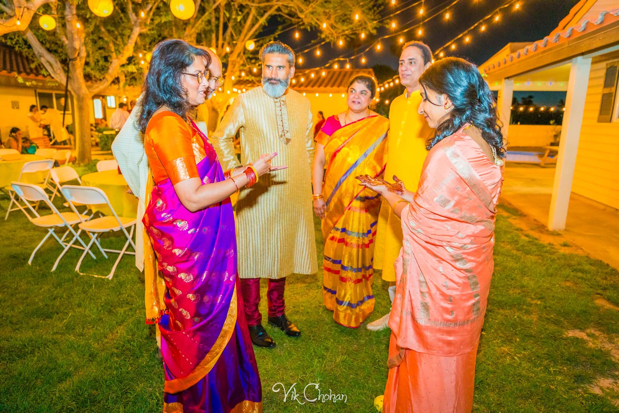 2024-04-02-Subhasree-and-Ravi-Mendi-Night-South-Indian-Wedding-Celebration-Vik-Chohan-Photography-Photo-Booth-Social-Media-VCP-149.jpg