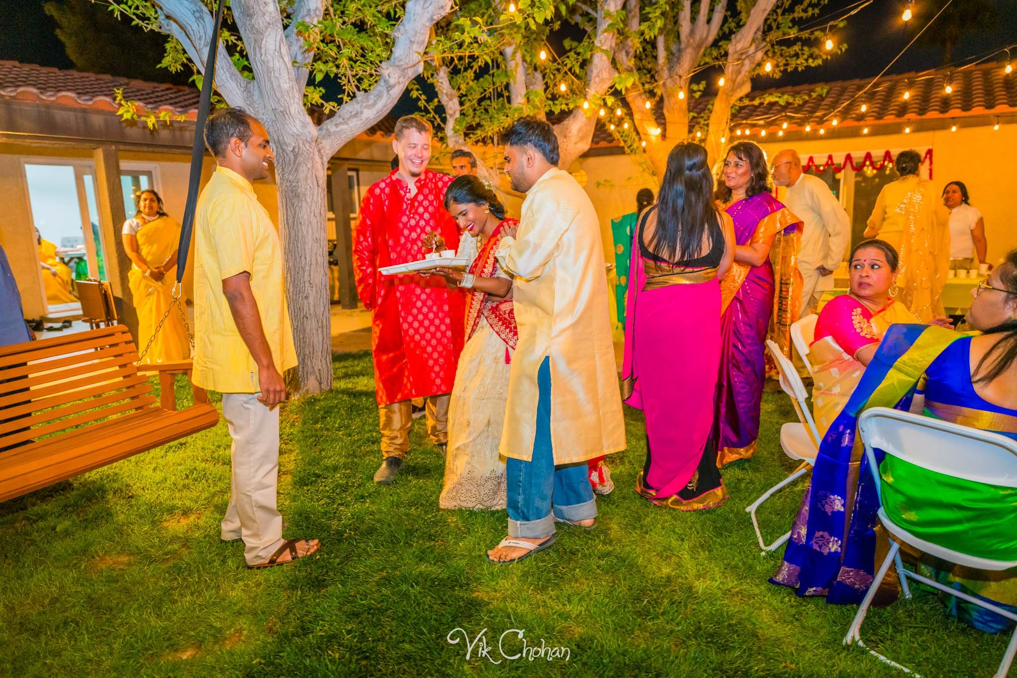 2024-04-02-Subhasree-and-Ravi-Mendi-Night-South-Indian-Wedding-Celebration-Vik-Chohan-Photography-Photo-Booth-Social-Media-VCP-164.jpg