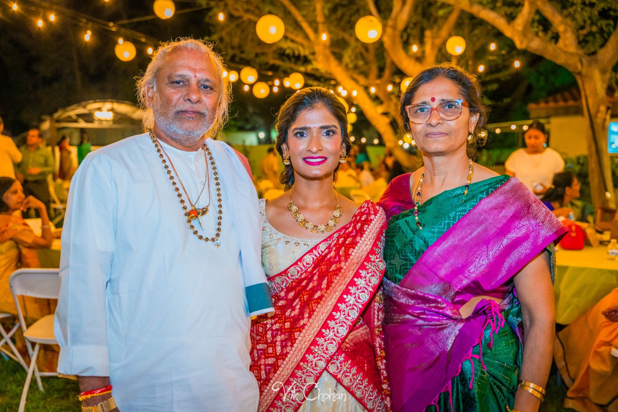 2024-04-02-Subhasree-and-Ravi-Mendi-Night-South-Indian-Wedding-Celebration-Vik-Chohan-Photography-Photo-Booth-Social-Media-VCP-174.jpg