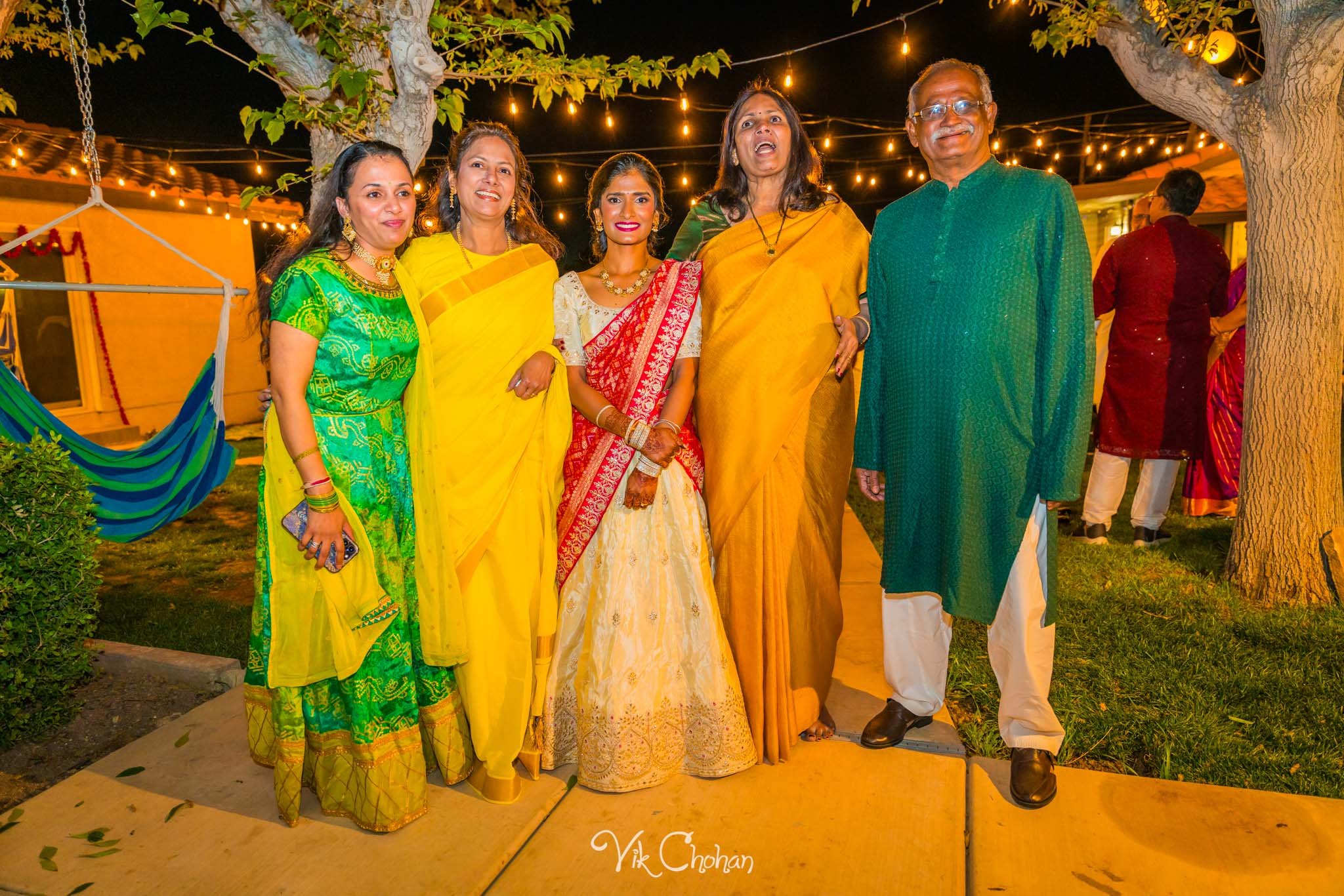 2024-04-02-Subhasree-and-Ravi-Mendi-Night-South-Indian-Wedding-Celebration-Vik-Chohan-Photography-Photo-Booth-Social-Media-VCP-191.jpg