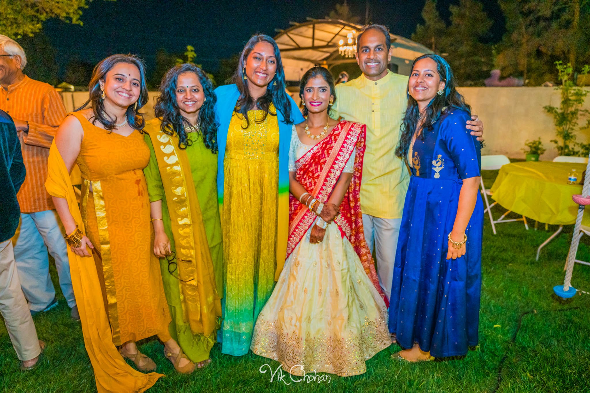 2024-04-02-Subhasree-and-Ravi-Mendi-Night-South-Indian-Wedding-Celebration-Vik-Chohan-Photography-Photo-Booth-Social-Media-VCP-208.jpg