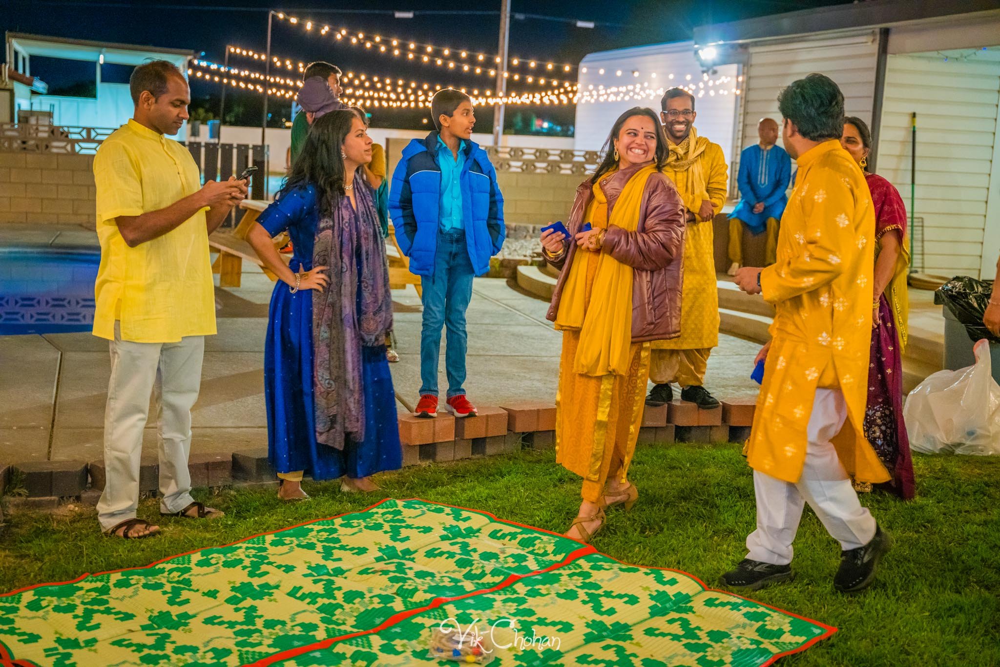 2024-04-02-Subhasree-and-Ravi-Mendi-Night-South-Indian-Wedding-Celebration-Vik-Chohan-Photography-Photo-Booth-Social-Media-VCP-238.jpg