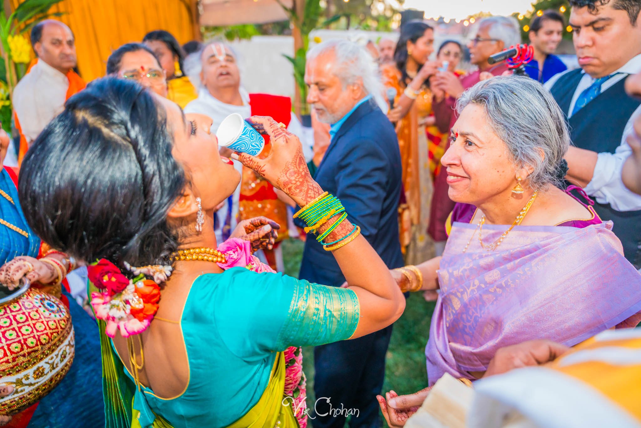 2024-04-03-Subhasree-and-Ravi-Janavasam-Night-South-Indian-Wedding-Celebration-Vik-Chohan-Photography-Photo-Booth-Social-Media-VCP-066.jpg