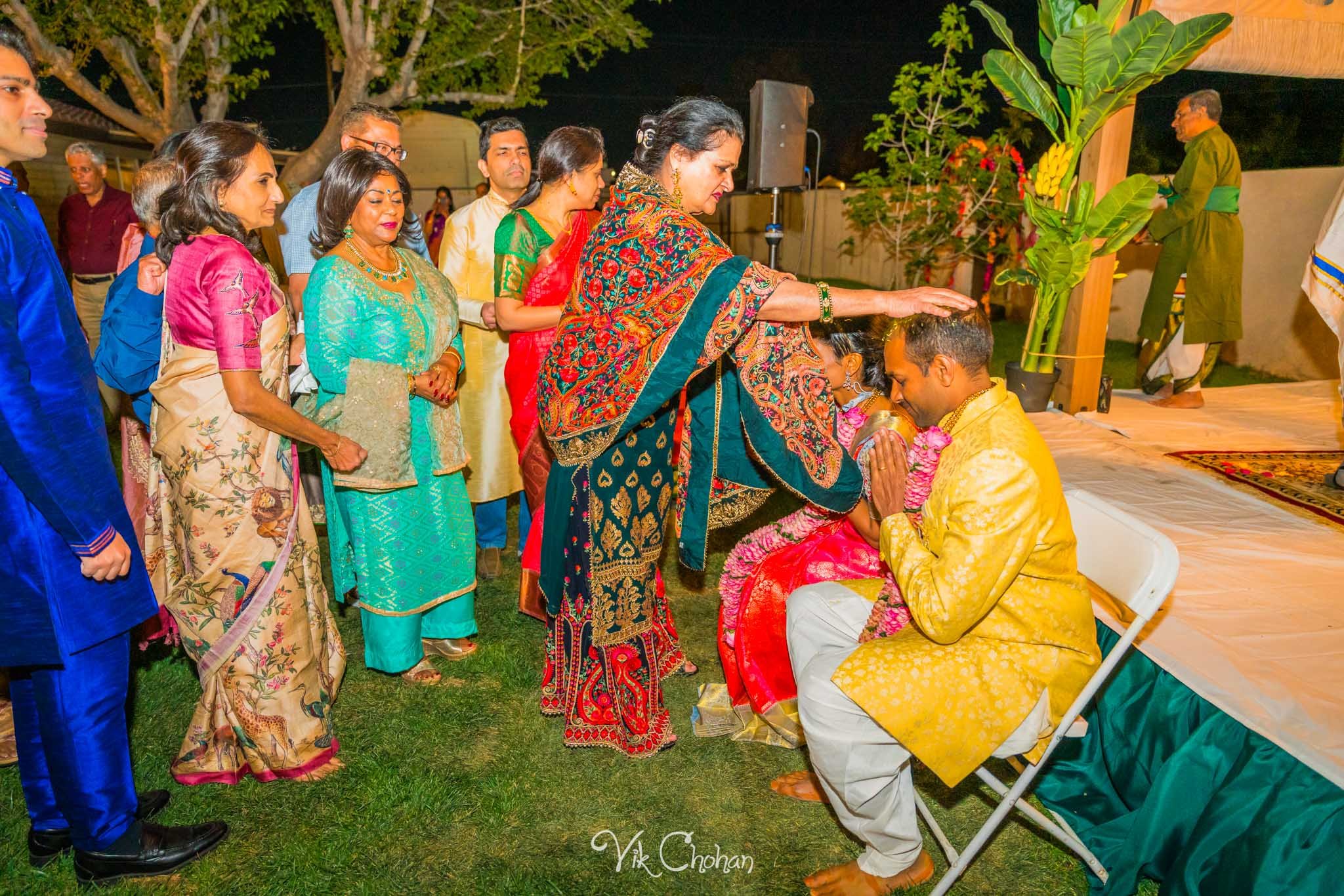 2024-04-03-Subhasree-and-Ravi-Janavasam-Night-South-Indian-Wedding-Celebration-Vik-Chohan-Photography-Photo-Booth-Social-Media-VCP-142.jpg