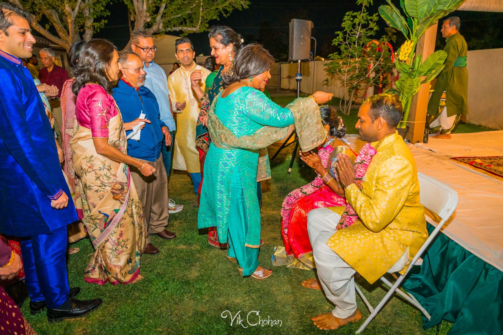 2024-04-03-Subhasree-and-Ravi-Janavasam-Night-South-Indian-Wedding-Celebration-Vik-Chohan-Photography-Photo-Booth-Social-Media-VCP-143.jpg