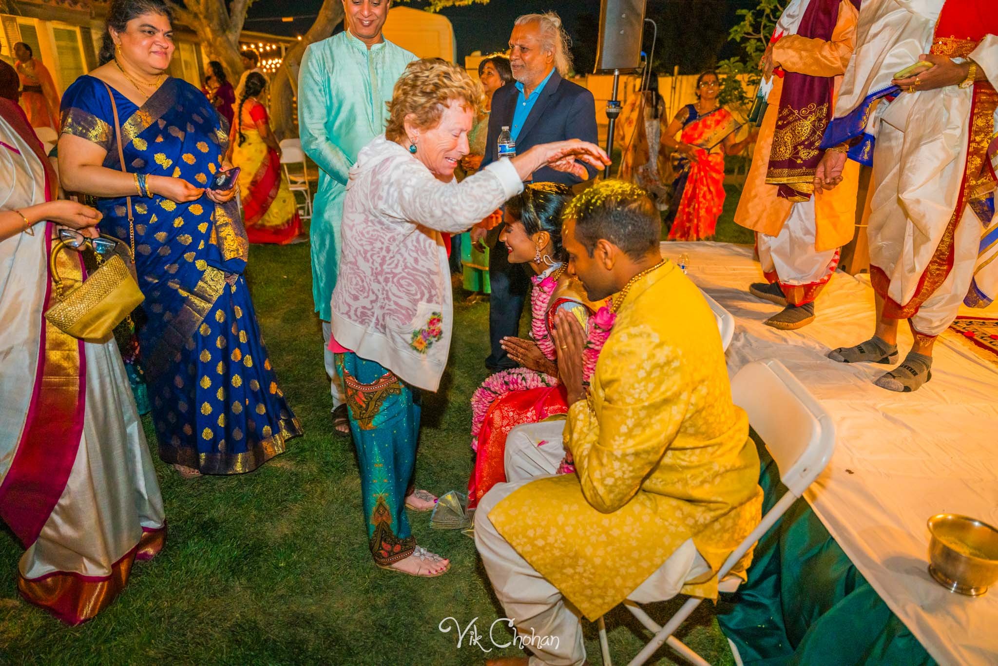 2024-04-03-Subhasree-and-Ravi-Janavasam-Night-South-Indian-Wedding-Celebration-Vik-Chohan-Photography-Photo-Booth-Social-Media-VCP-154.jpg