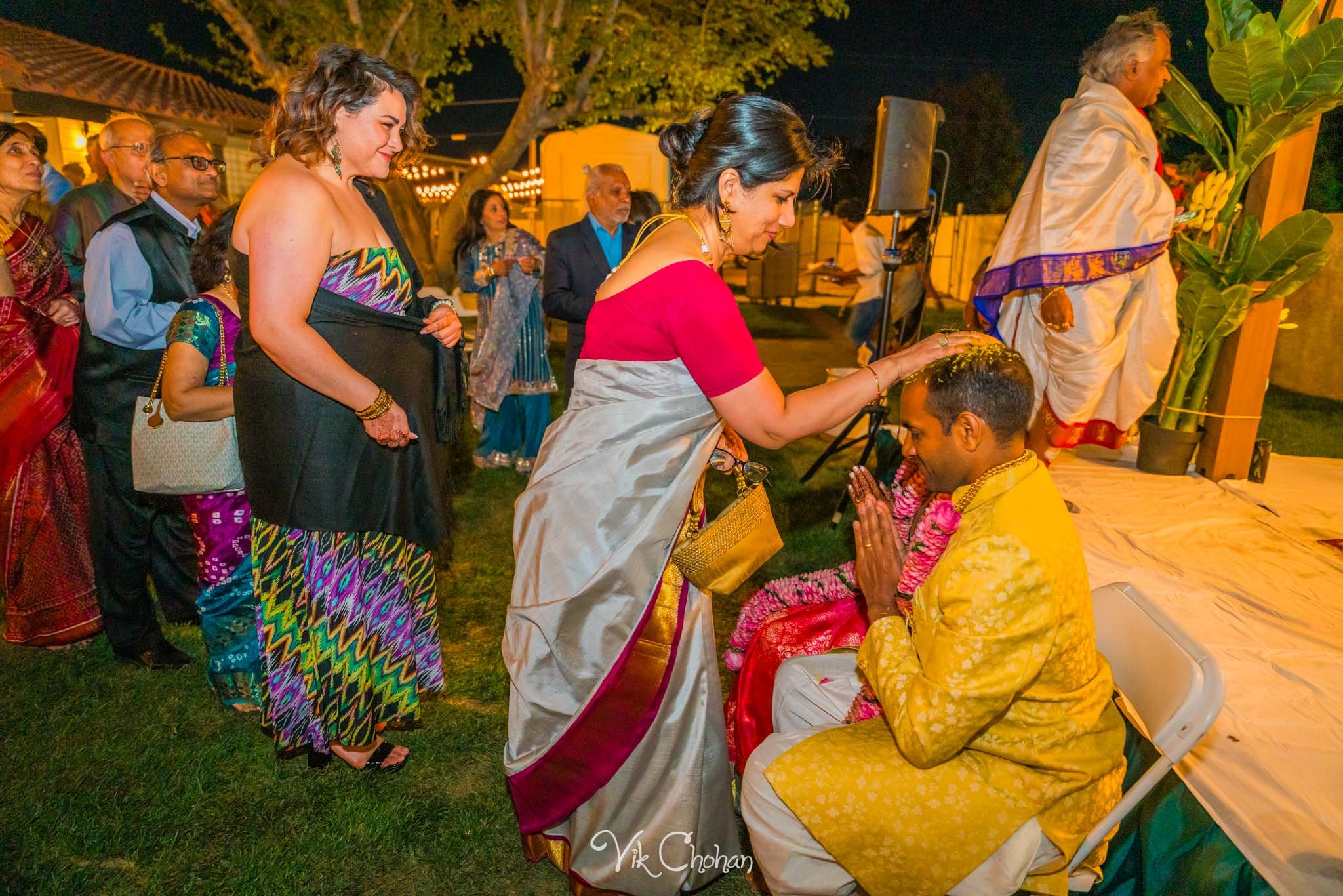 2024-04-03-Subhasree-and-Ravi-Janavasam-Night-South-Indian-Wedding-Celebration-Vik-Chohan-Photography-Photo-Booth-Social-Media-VCP-157.jpg