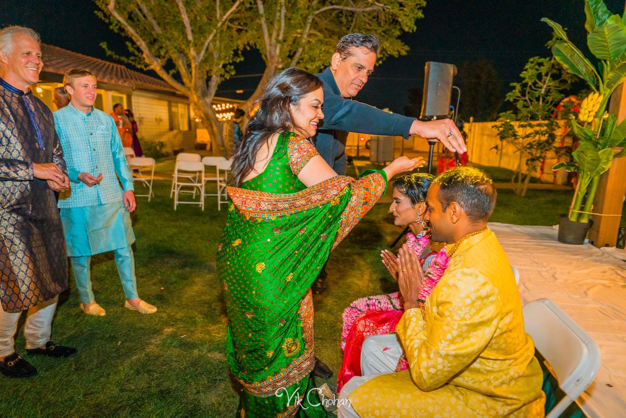 2024-04-03-Subhasree-and-Ravi-Janavasam-Night-South-Indian-Wedding-Celebration-Vik-Chohan-Photography-Photo-Booth-Social-Media-VCP-161.jpg