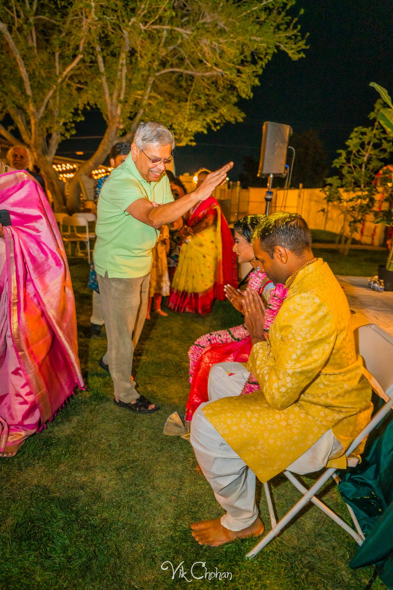 2024-04-03-Subhasree-and-Ravi-Janavasam-Night-South-Indian-Wedding-Celebration-Vik-Chohan-Photography-Photo-Booth-Social-Media-VCP-176.jpg