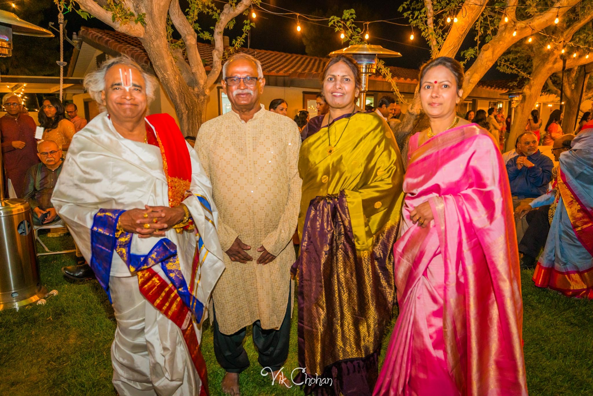 2024-04-03-Subhasree-and-Ravi-Janavasam-Night-South-Indian-Wedding-Celebration-Vik-Chohan-Photography-Photo-Booth-Social-Media-VCP-192.jpg