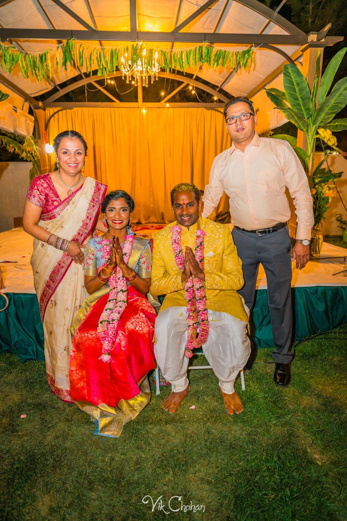 2024-04-03-Subhasree-and-Ravi-Janavasam-Night-South-Indian-Wedding-Celebration-Vik-Chohan-Photography-Photo-Booth-Social-Media-VCP-193.jpg