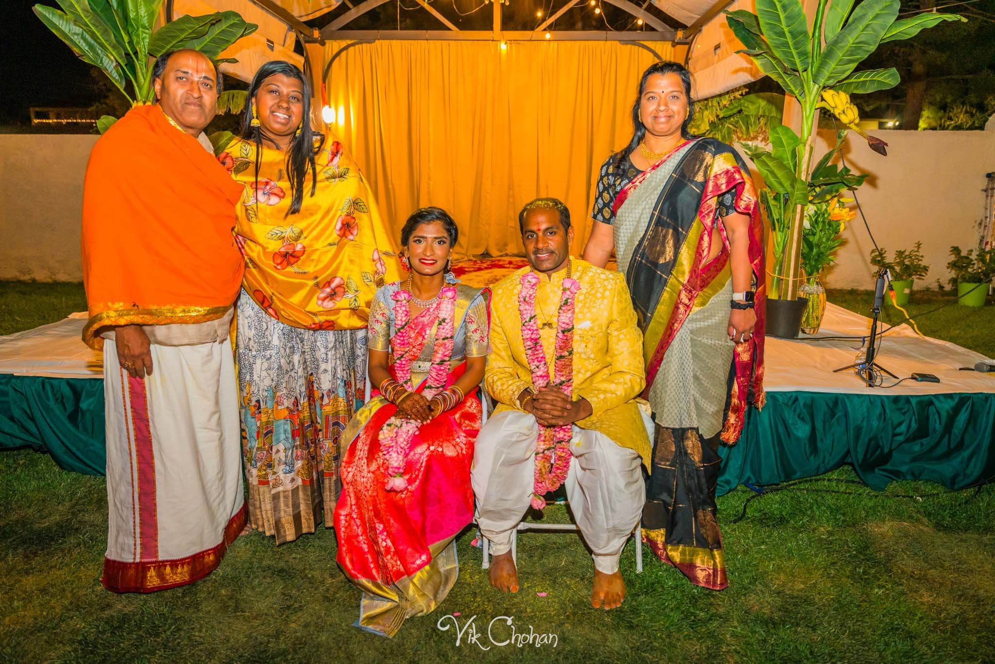 2024-04-03-Subhasree-and-Ravi-Janavasam-Night-South-Indian-Wedding-Celebration-Vik-Chohan-Photography-Photo-Booth-Social-Media-VCP-194.jpg