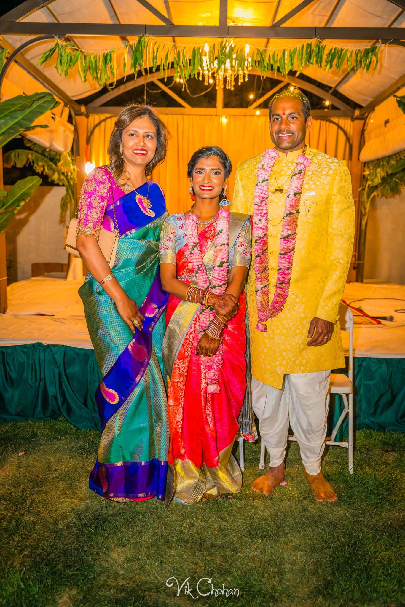 2024-04-03-Subhasree-and-Ravi-Janavasam-Night-South-Indian-Wedding-Celebration-Vik-Chohan-Photography-Photo-Booth-Social-Media-VCP-203.jpg