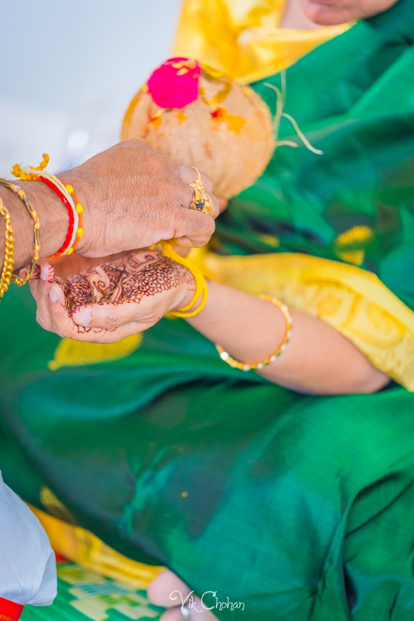 2024-04-04-Subhasree-and-Ravi-Puja-South-Indian-Wedding-Celebration-Vik-Chohan-Photography-Photo-Booth-Social-Media-VCP-079.jpg