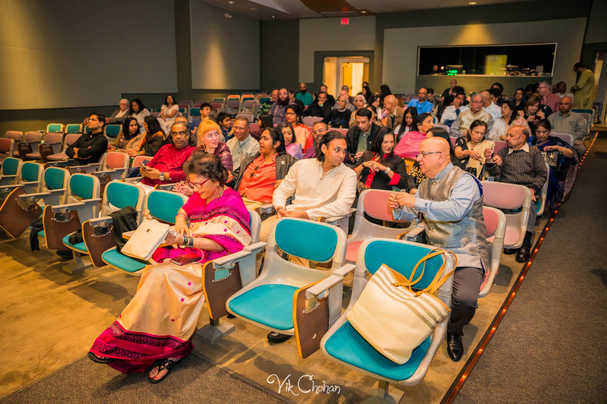 2024-04-07-IFAAN-India-Fine-Arts-Association-of-Nevada-Presents-Ustad-Shahid-Parvez-Shri-Prafulla-Athalye-Concert-Vik-Chohan-Photography-Photo-Booth-Social-Media-VCP-067.jpg