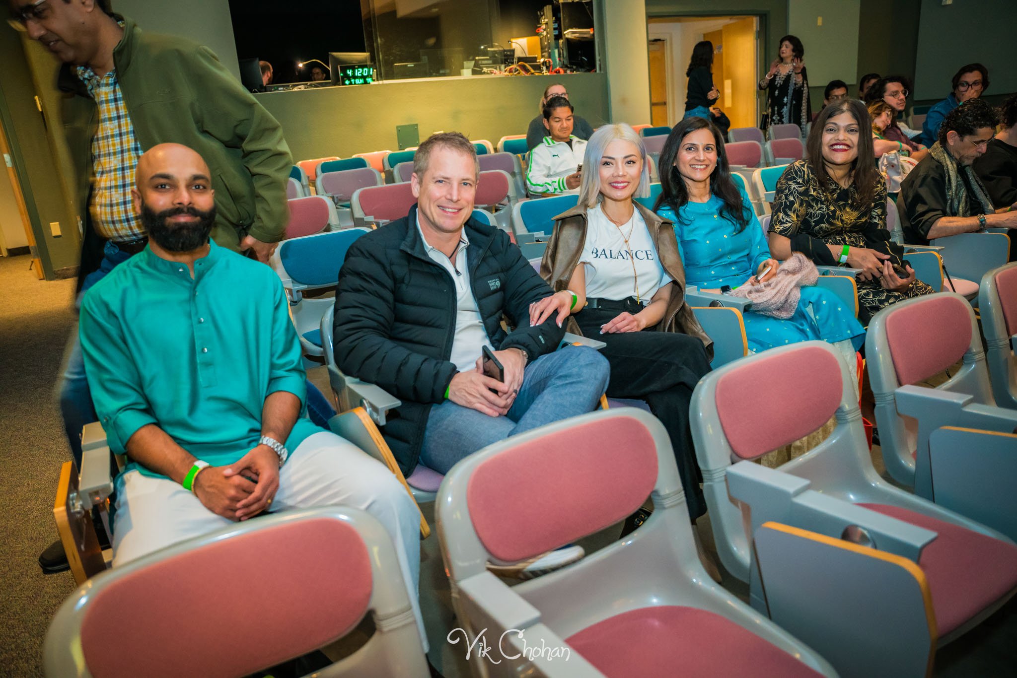 2024-04-07-IFAAN-India-Fine-Arts-Association-of-Nevada-Presents-Ustad-Shahid-Parvez-Shri-Prafulla-Athalye-Concert-Vik-Chohan-Photography-Photo-Booth-Social-Media-VCP-072.jpg