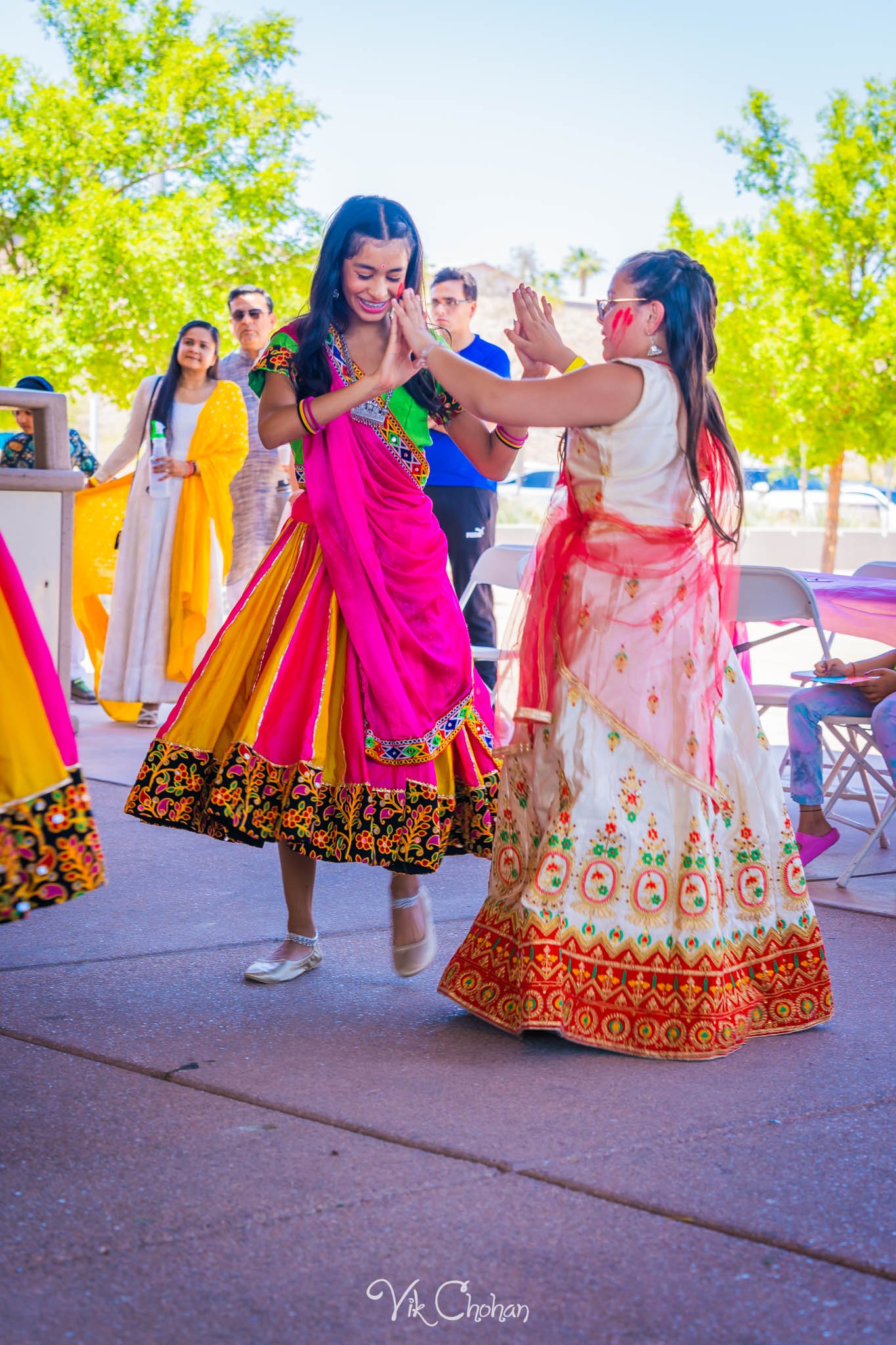2024-04-21-FOILV-Friends-of-India-Las-Vegas-Holi-Celebration-Vik-Chohan-Photography-Photo-Booth-Social-Media-VCP-068.jpg