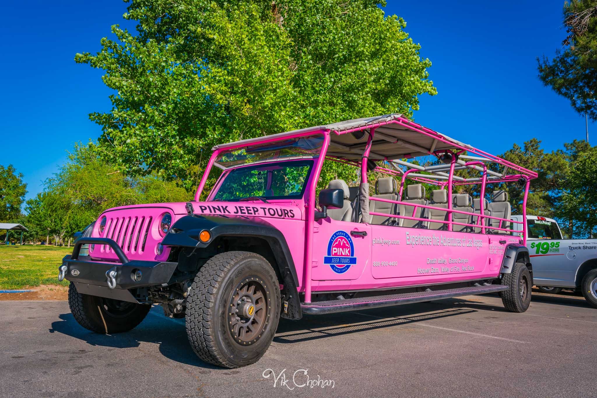 2024-04-29-Pink-Jeep-Tours-Hospitality-Event-at-Sunset-Park-Vik-Chohan-Photography-Photo-Booth-Social-Media-VCP-015.jpg