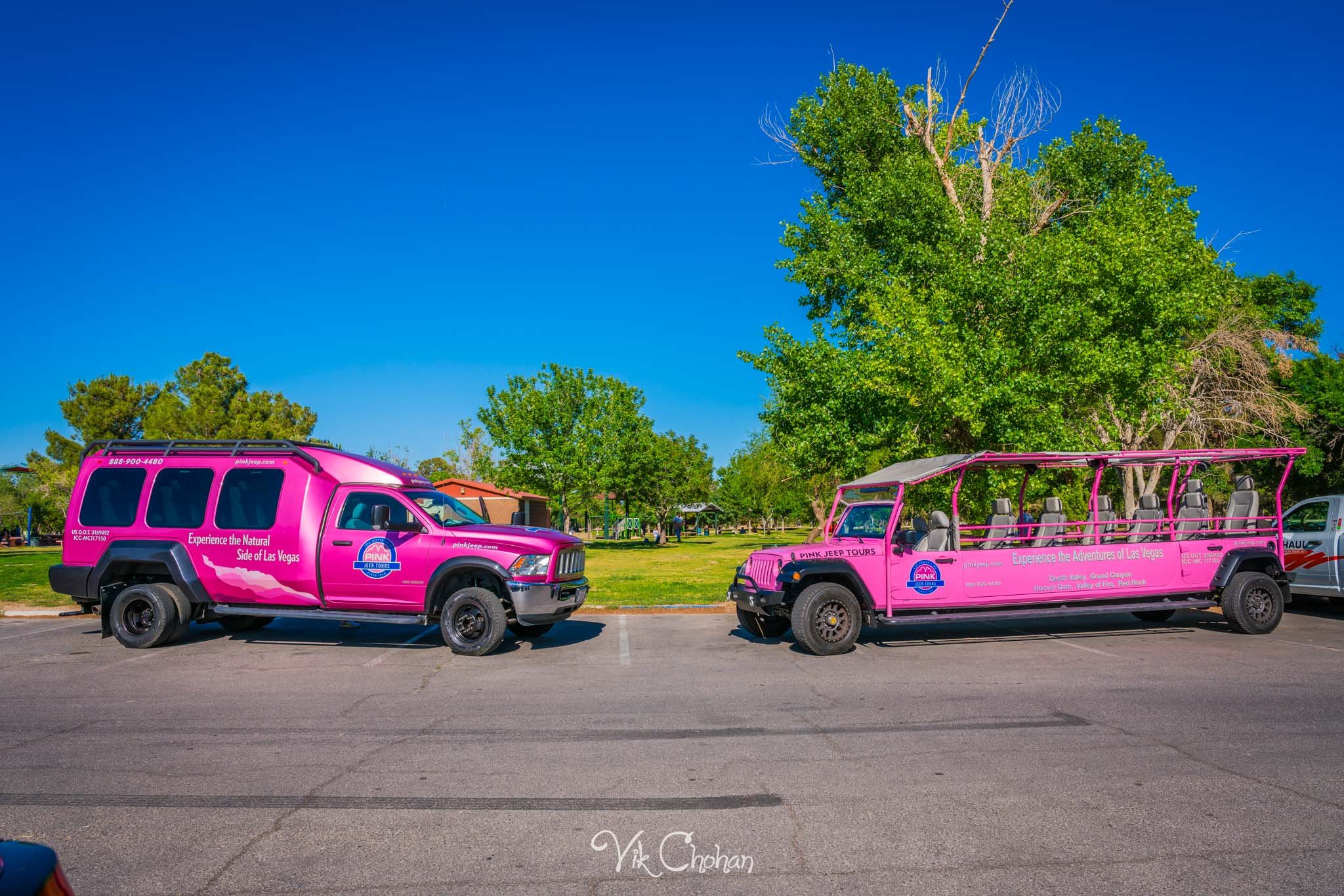 2024-04-29-Pink-Jeep-Tours-Hospitality-Event-at-Sunset-Park-Vik-Chohan-Photography-Photo-Booth-Social-Media-VCP-017.jpg